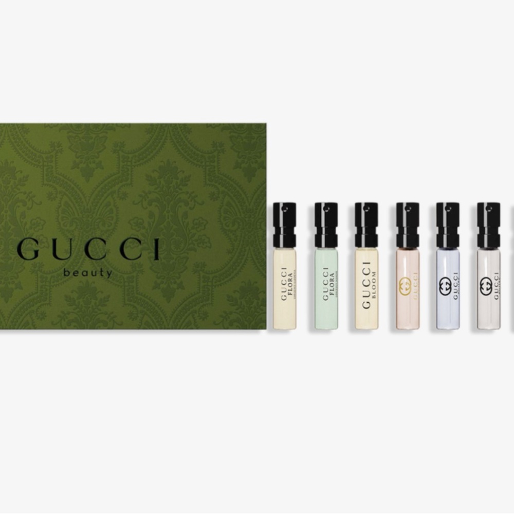 Gucci beauty 8 piece sampling set.